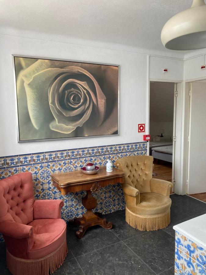 Casa Branca Hostel Ericeira Ngoại thất bức ảnh