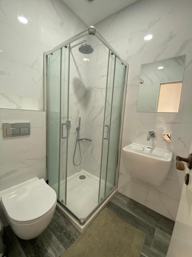 Casa Branca Hostel Ericeira Ngoại thất bức ảnh