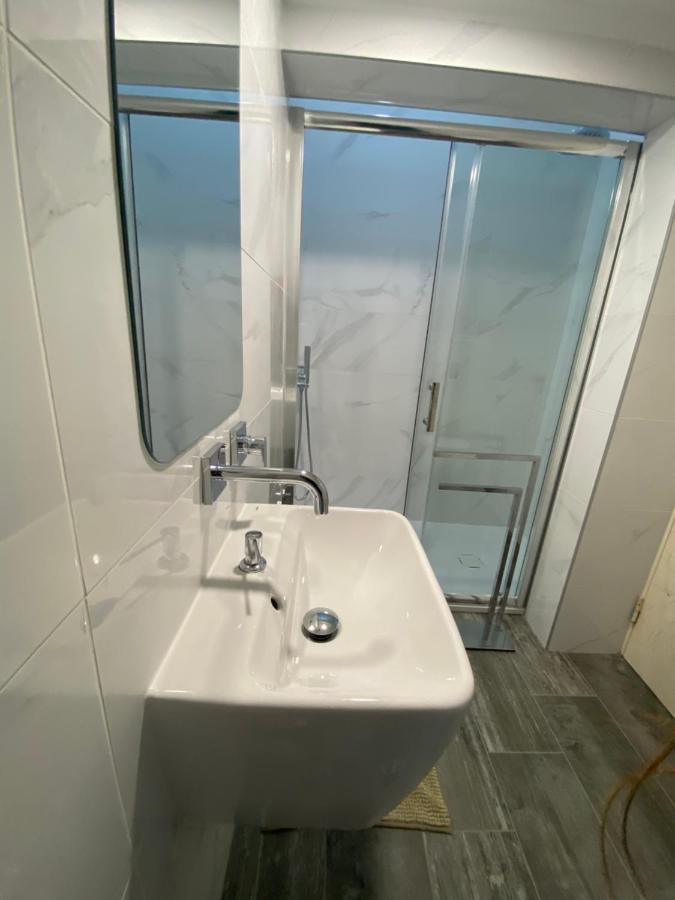 Casa Branca Hostel Ericeira Ngoại thất bức ảnh