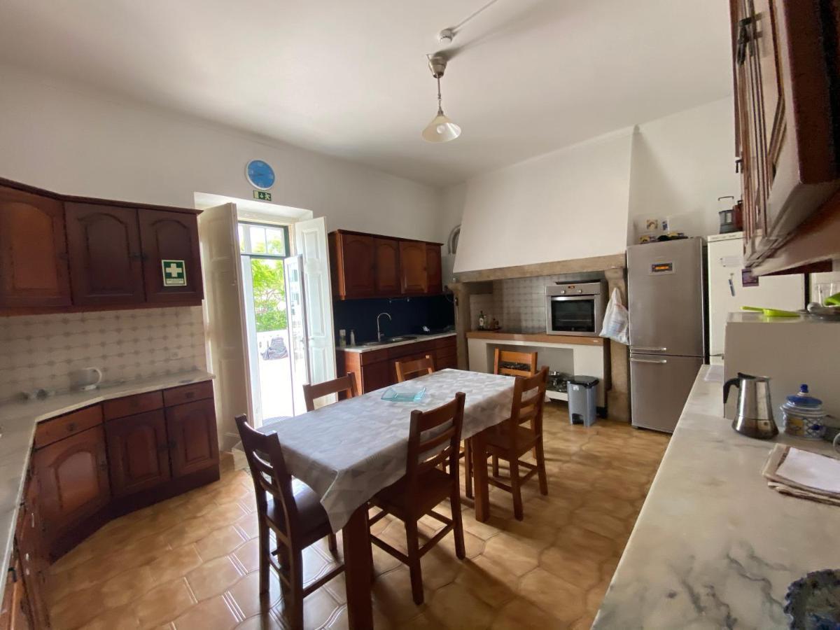 Casa Branca Hostel Ericeira Ngoại thất bức ảnh