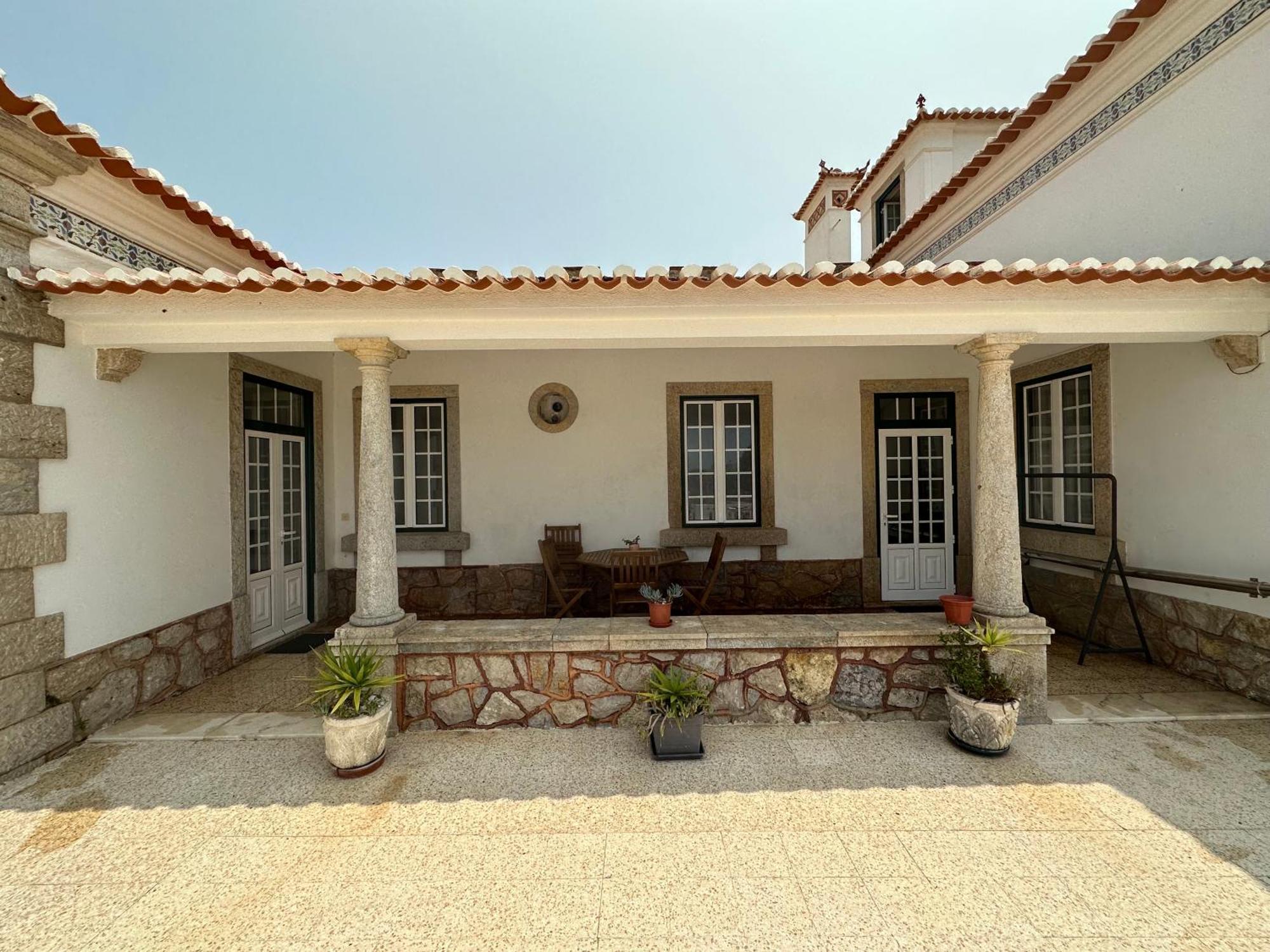 Casa Branca Hostel Ericeira Ngoại thất bức ảnh