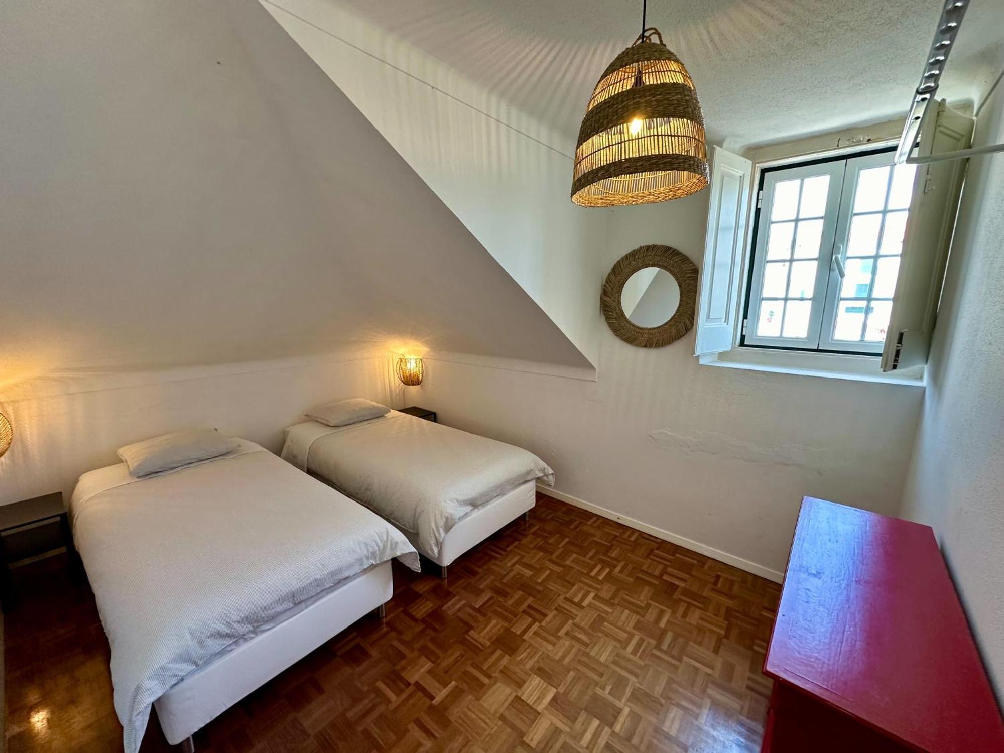 Casa Branca Hostel Ericeira Ngoại thất bức ảnh